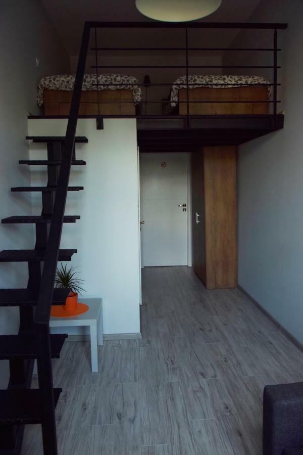 Loft Wroclaw Hostel Εξωτερικό φωτογραφία